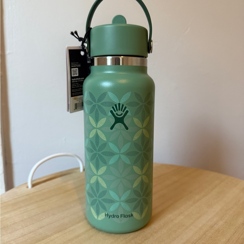 Rare Whole Foods Limited Edition Hydro Flask
